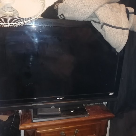 leather jacket - Picture 3 of 4